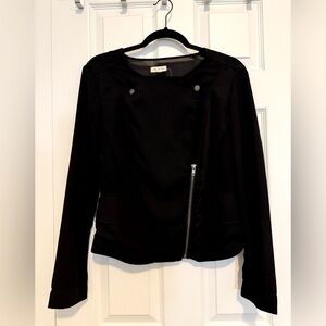 Black ‘Silence and Noise’ zip up jacket [size xs]